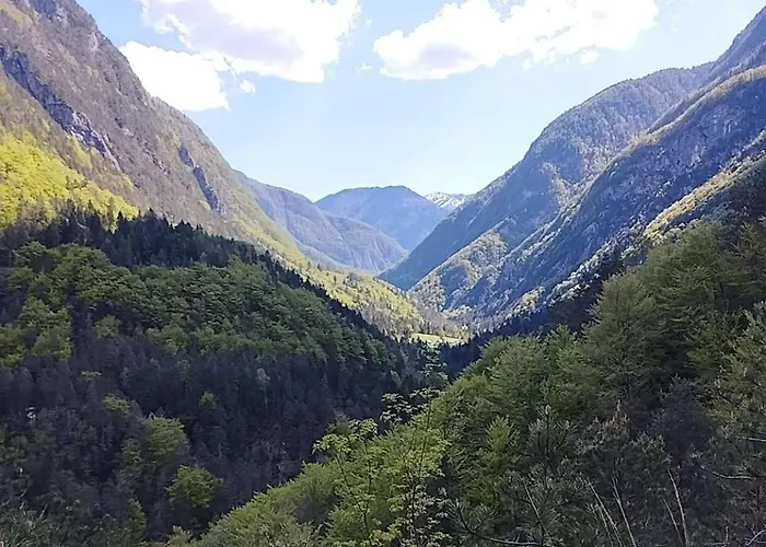 Lovely Wooden Сasa de vacaciones *